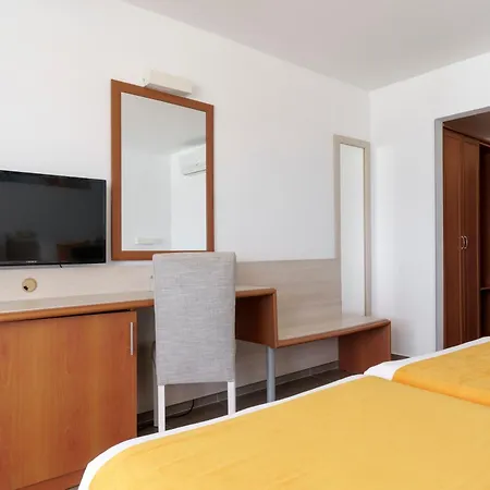 Hotel Aluasun Helios 3*